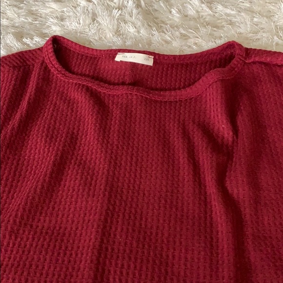 NWOT Burgundy Top - Picture 2 of 4